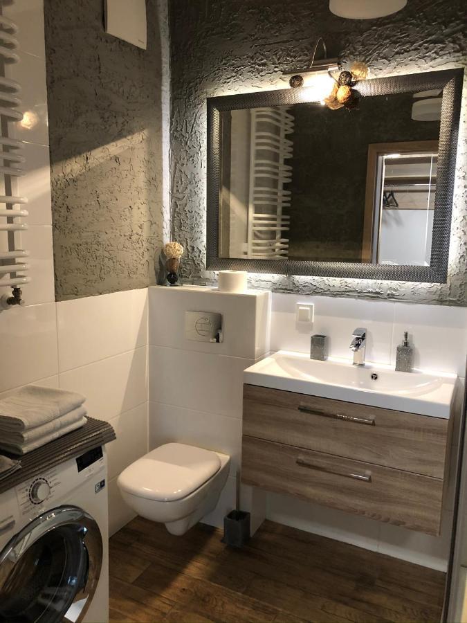 Apartament Lirowa Warschau Exterior foto